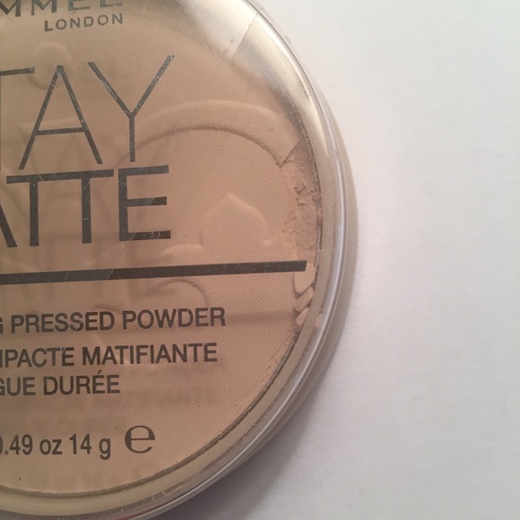 🆕Rimmel London Stay Matte Pressed Powder - Picture 3 of 3